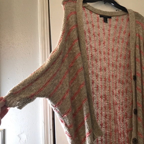 Sweater - Picture 3 of 3